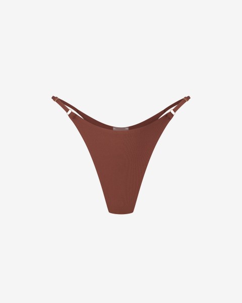 gina brown // thongs bikini